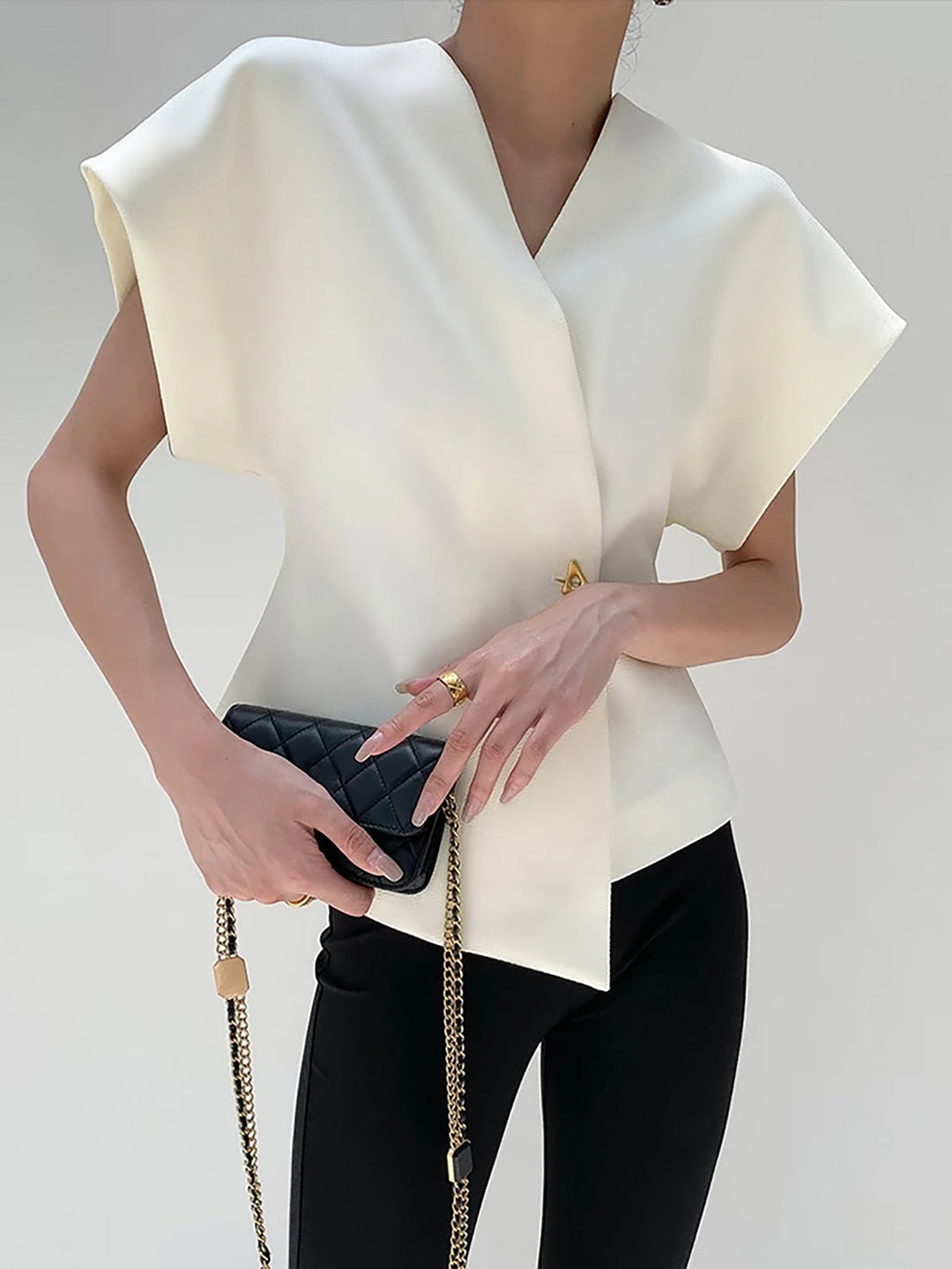 Meyra - V-Neck Asymmetric Top