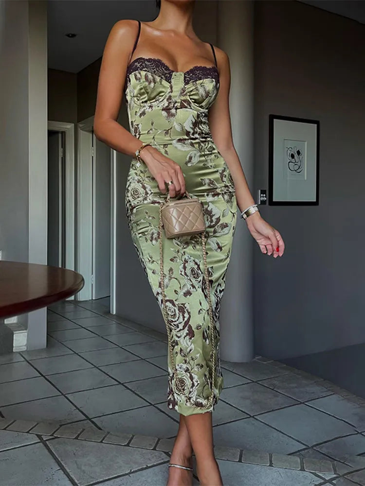 Pearl - Floral Lace Trim Bodycon Dress