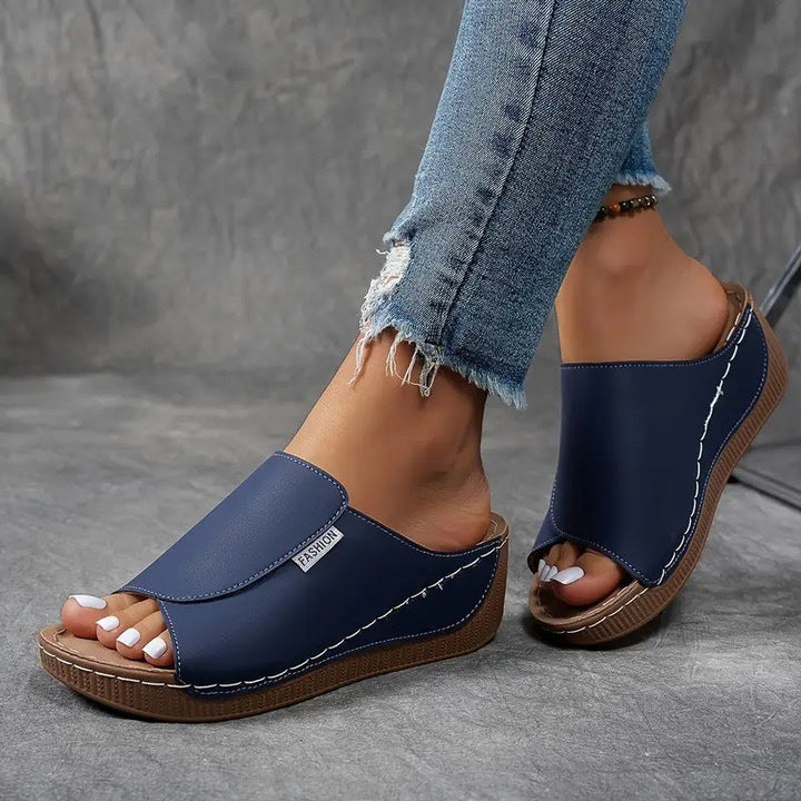 Victoria | Orthopaedic Sandals